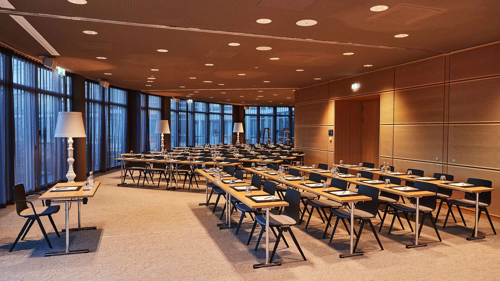 ****  Steigenberger Hotel Muenchen Tyskland